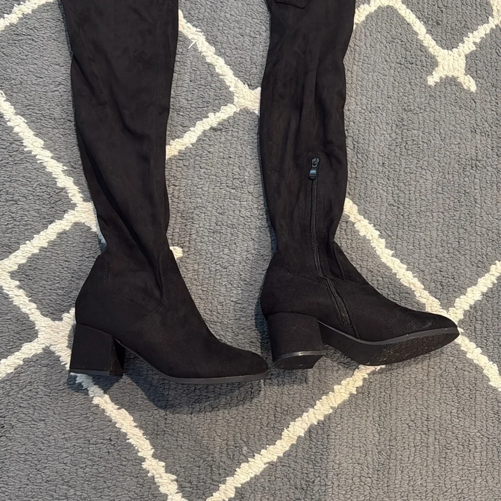 Black Over-the-Knee Women's Boots